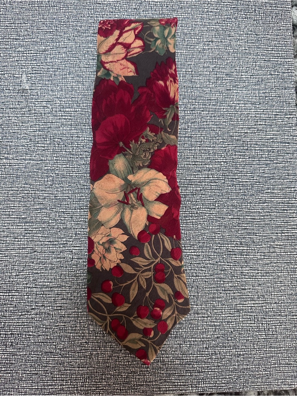 Cambridge Classics  Men's Floral Red and Cream Dress Tie
